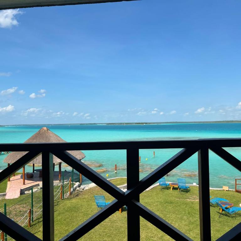 Blue Caribe Bacalar Front Lagoon - Suite with Lake View - 1