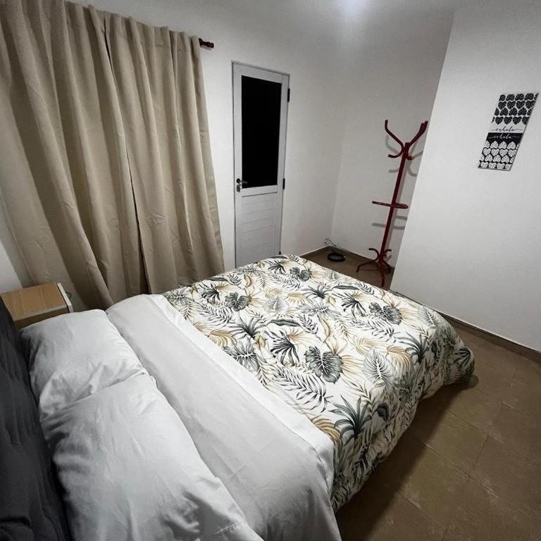 hospedaje LH primero E a 15 minutos del aeropuerto ezeiza - Apartamento Dúplex - 7