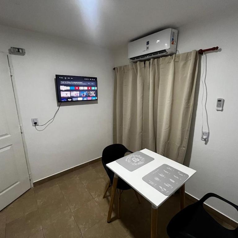 hospedaje LH primero E a 15 minutos del aeropuerto ezeiza - Apartamento Dúplex - 3