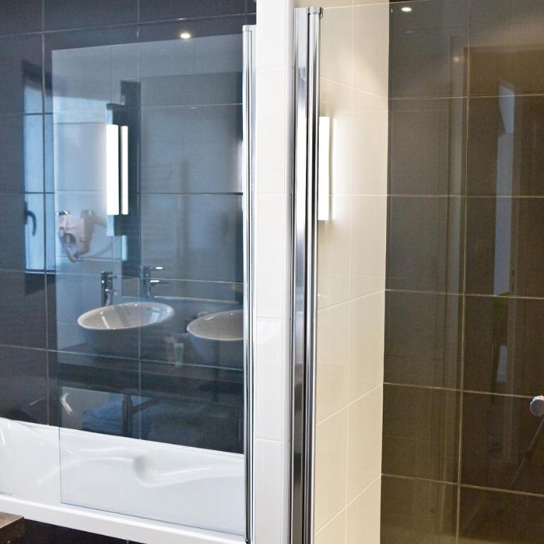 Mercure Saint Malo Balmoral - Chambre Familiale - 4