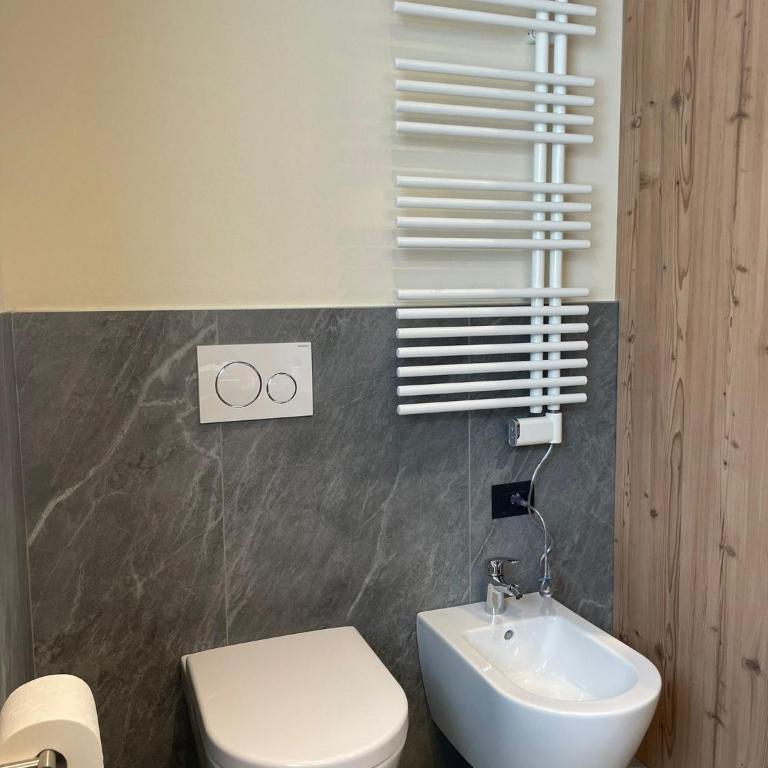 Casa Lalla - Appartamento con 2 Camere da Letto e Vista Giardino - 4