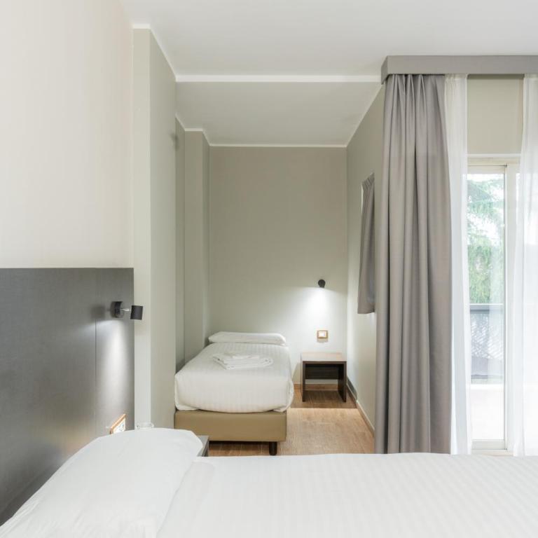 Hotel Pineta Palace - Comfort Triple Room - 4