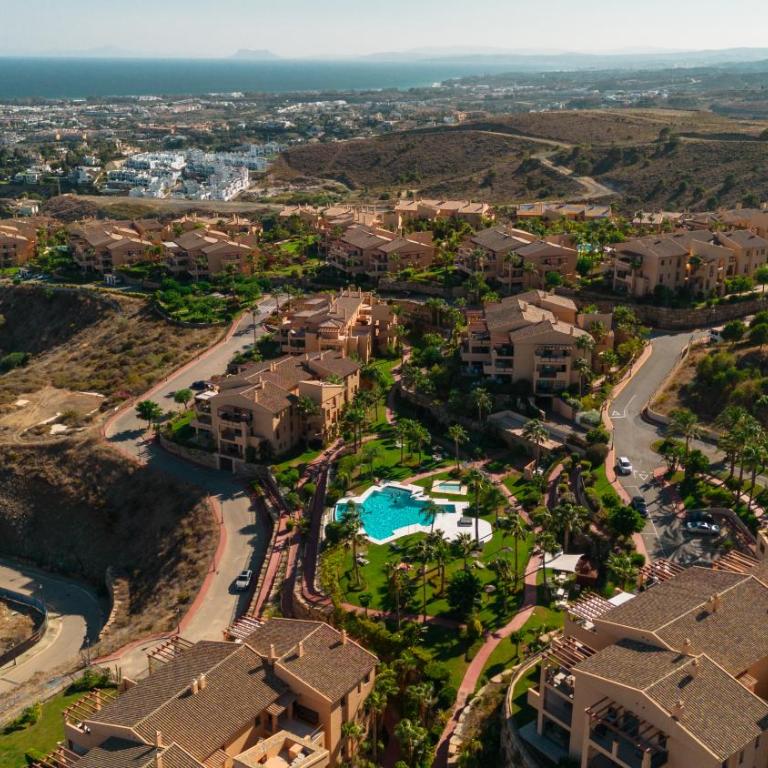 Modern and luxurious holiday home with sea views in Benahavís - Apartamento de 2 dormitorios - 14