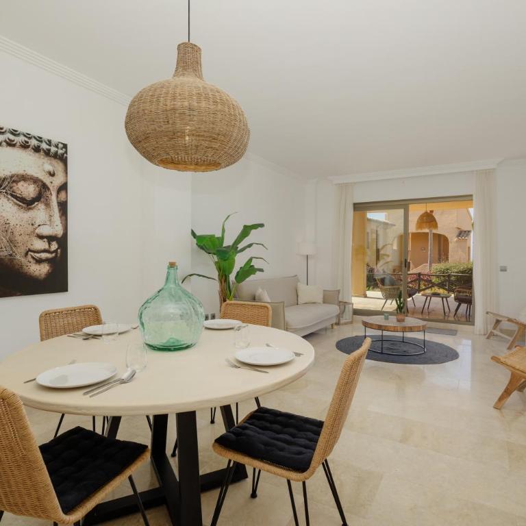 Modern and luxurious holiday home with sea views in Benahavís - Apartamento de 2 dormitorios - 16
