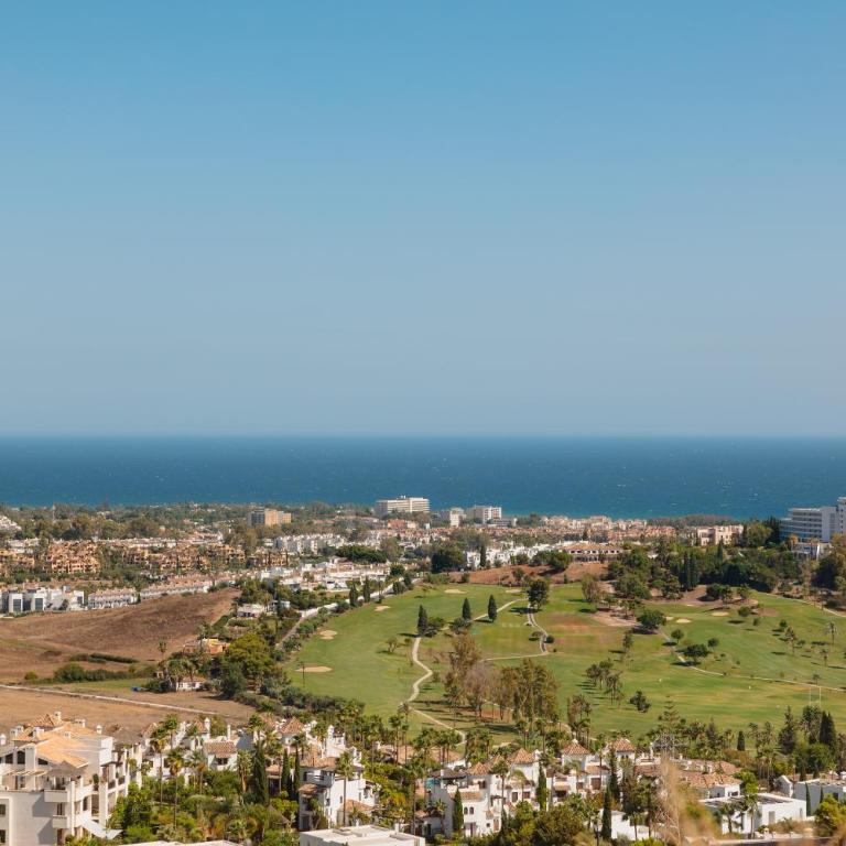 Modern and luxurious holiday home with sea views in Benahavís - Apartamento de 2 dormitorios - 37