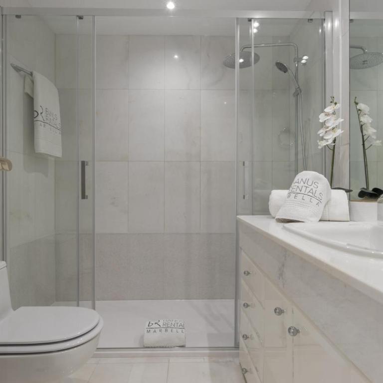 Beach Puerto Banús 3 Br Apartment - Appartement - 16