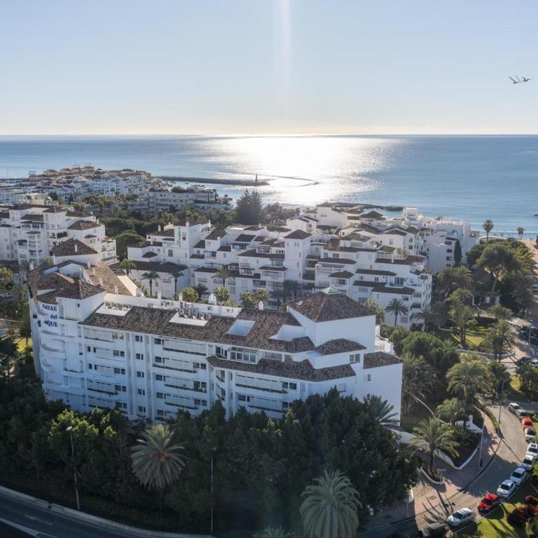 Beach Puerto Banús 3 Br Apartment - Appartement - 32