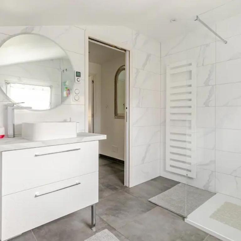 Maisonnette avec terrasse - Suite Familiale - 13