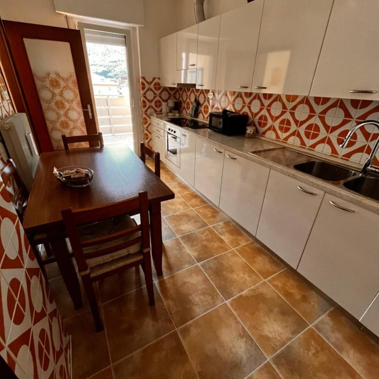Casa Liliana - Appartamento con 2 Camere da Letto - 14