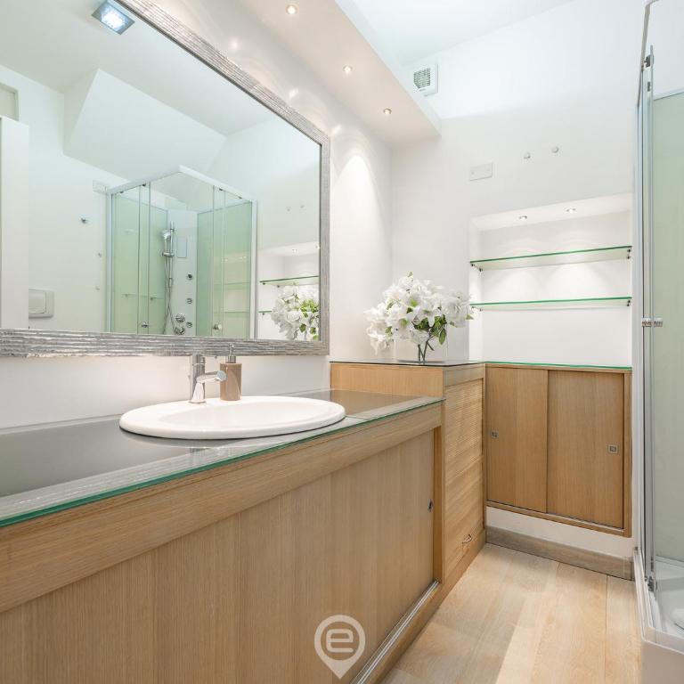Charming apartment in the City center - Apartment - 22