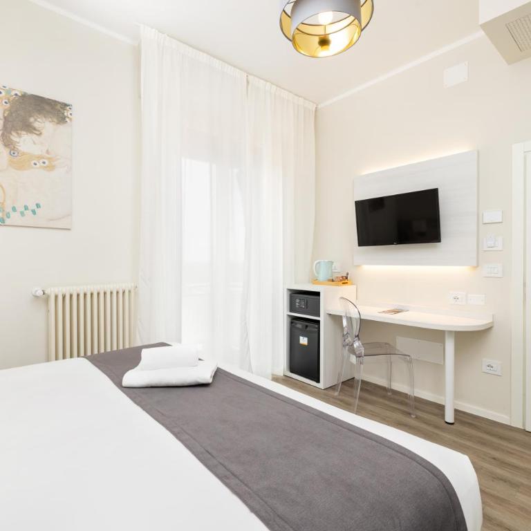Hotel Maggiore - Double Room - 22