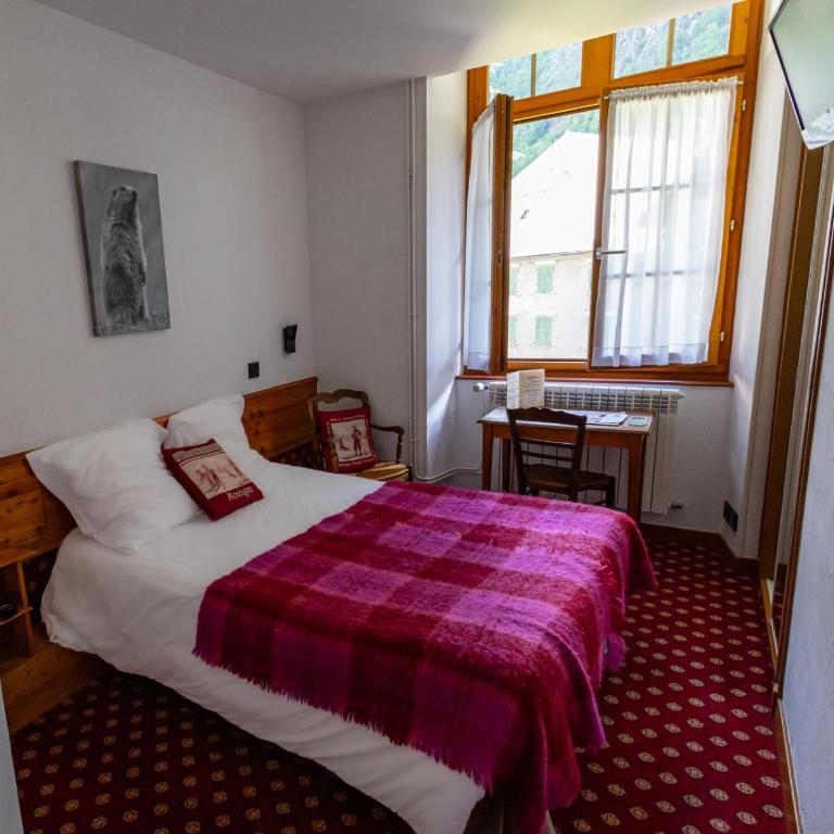 Chateau De La Muzelle - Chambre Simple Standard avec Douche - 2