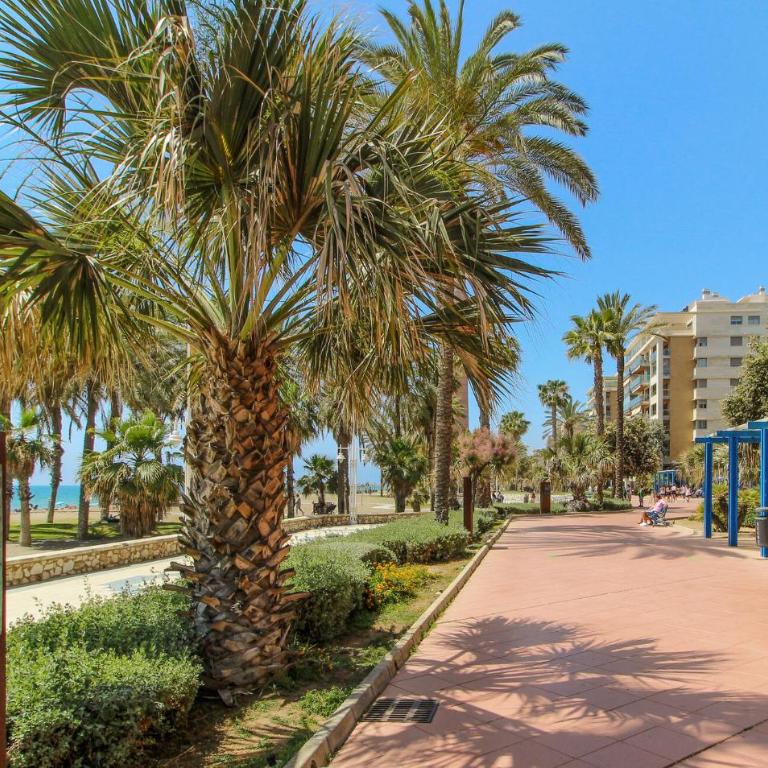 4 Bedroom Gorgeous Apartment In Málaga - Apartamento con 4 dormitorios - 18