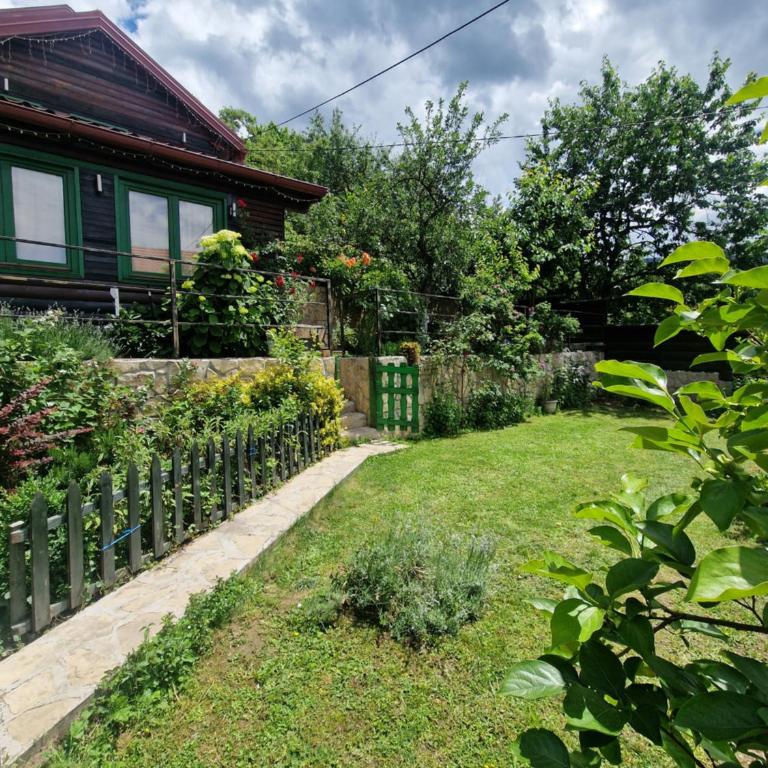 The Bungalows - One-Bedroom Bungalow - 18