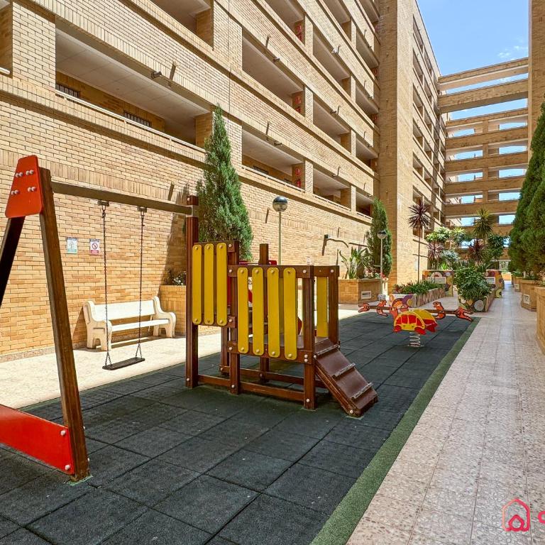 Bella Vista - Apartamento de 2 dormitorios con balcón y vistas al mar - 40