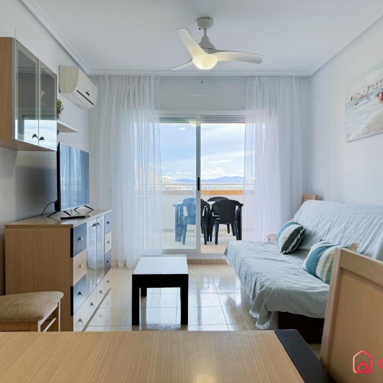 Bella Vista - Apartamento de 2 dormitorios con balcón y vistas al mar - 5