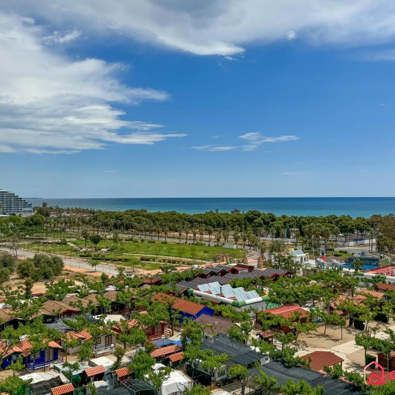 Bella Vista - Apartamento de 2 dormitorios con balcón y vistas al mar - 1