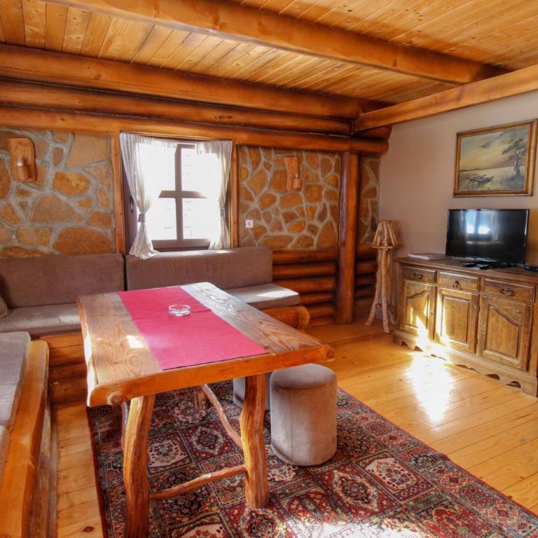 Ethno Village Dolina Mira - Two Bedroom Holiday Home - 2
