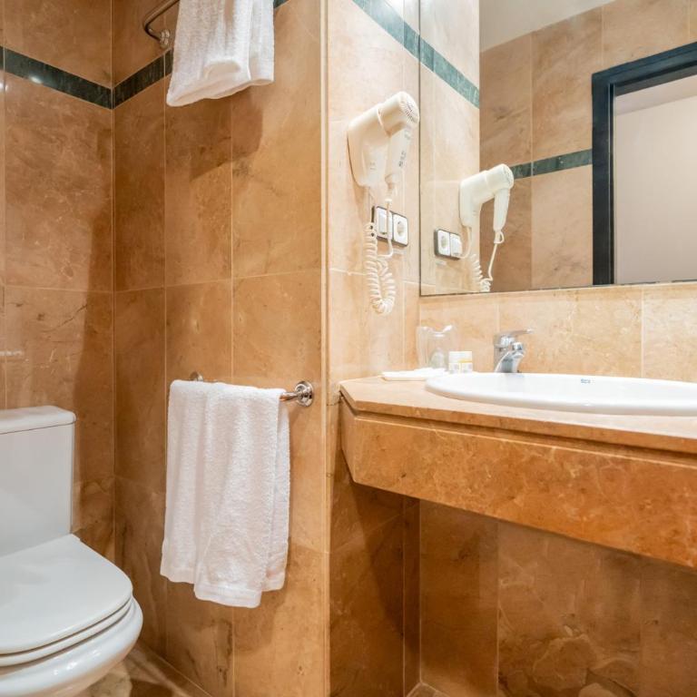 Hotel Glòries - Single Room - 3