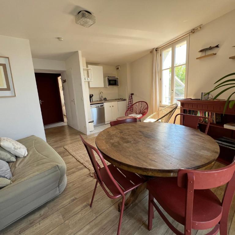 Appartement à 10 mètres de la plage ! - Appartement 1 Chambre - 6