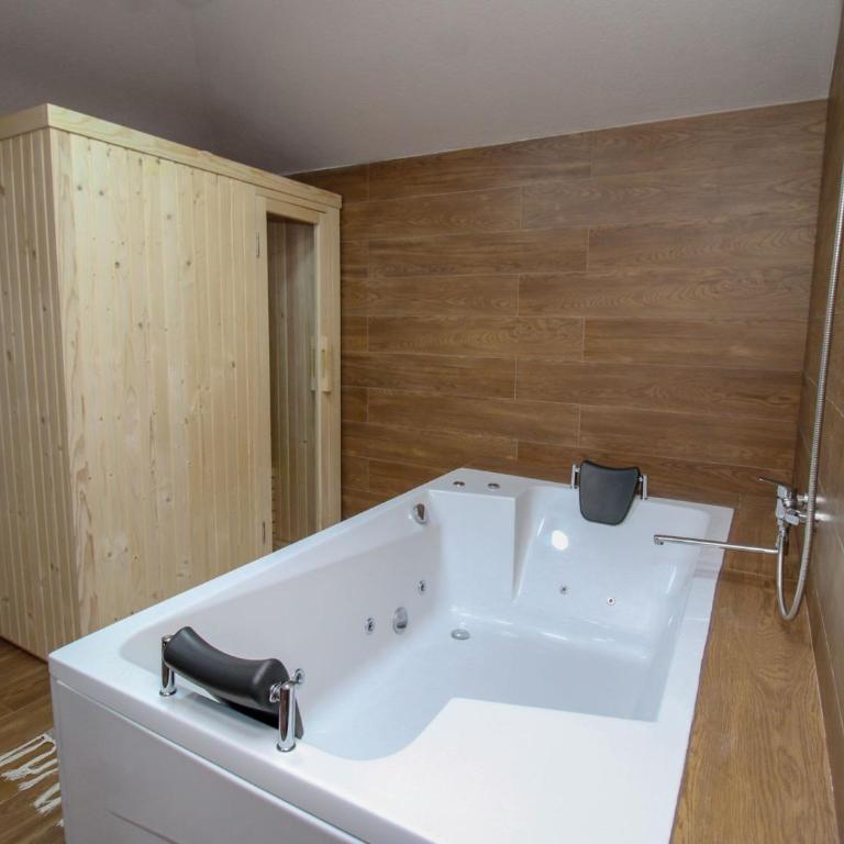Ethno Village Dolina Mira - One Bedroom - 1