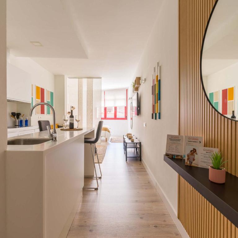 Bello estudio cerca Playa de las Canteras, con ascensor BT1B - Apartamento de 1 dormitorio - 15