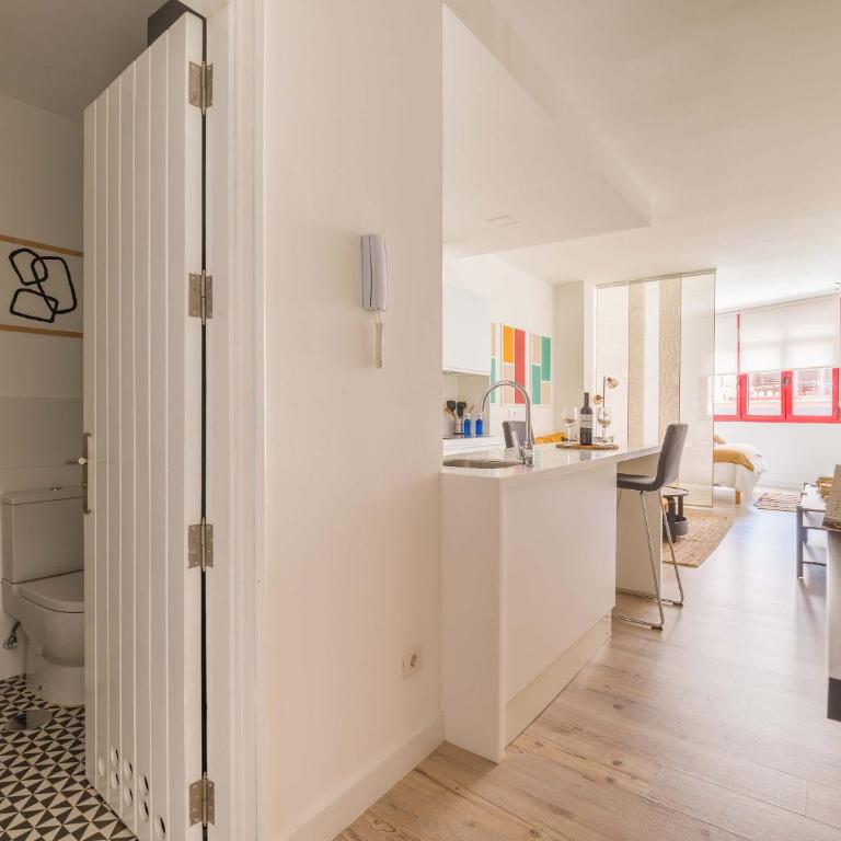 Bello estudio cerca Playa de las Canteras, con ascensor BT1B - Apartamento de 1 dormitorio - 16