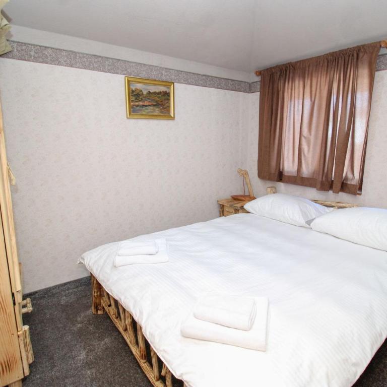 Ethno Village Dolina Mira - Bedroom One - 2
