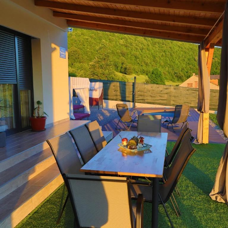 Villa Bubinka - Two-Bedroom Villa - 28