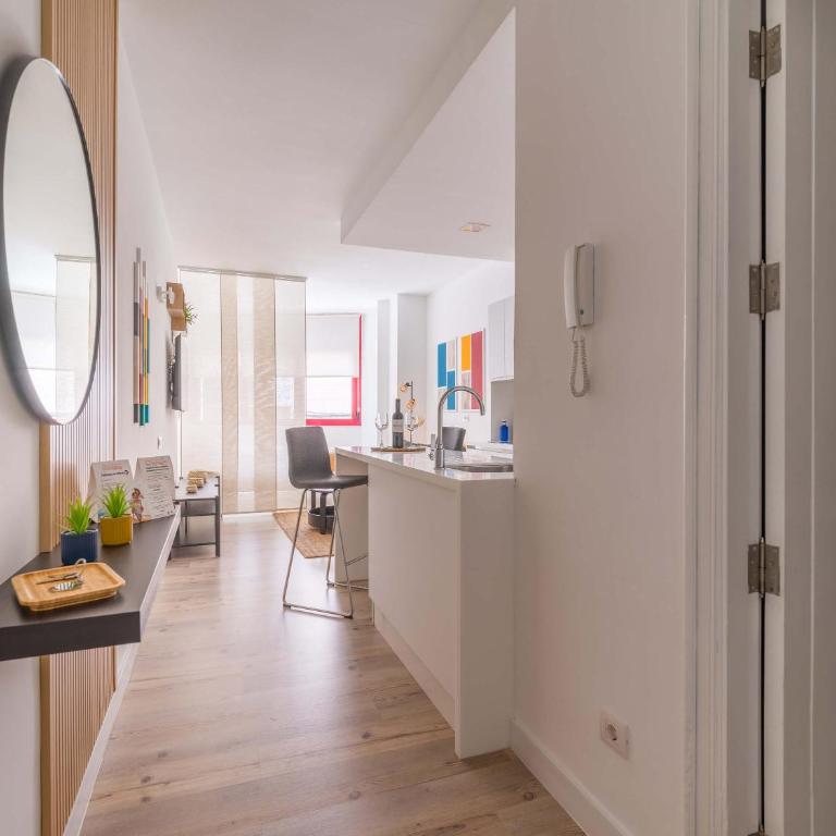 Fantástico estudio con ascensor Playa de Las Canteras BT3c - One-Bedroom Apartment - 4
