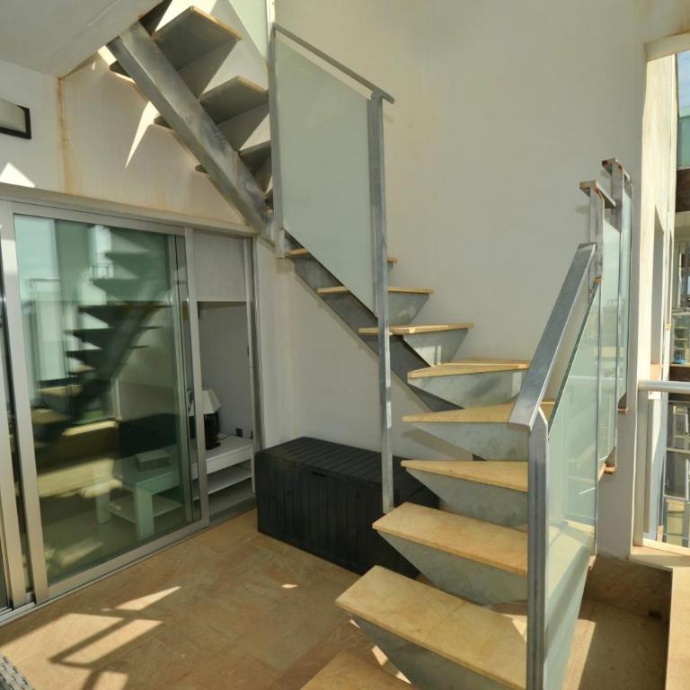 Penthouse Punta prima Torrevieja - Two-Bedroom Apartment with Balcony - 16