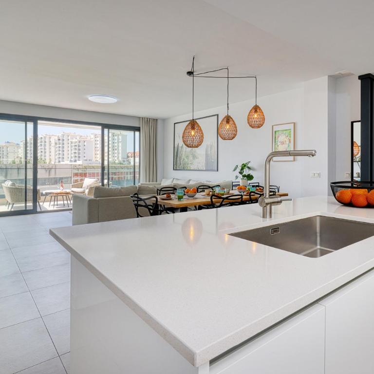Estepona Place - Spacious family city apartment - Apartamento de 3 dormitorios - 11