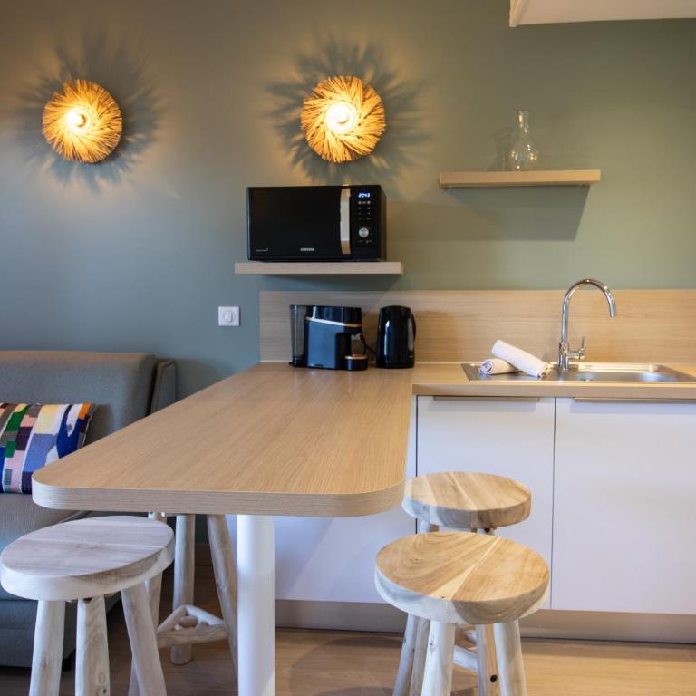 Residence Castell'Verde - Appartement Premium Rénové (2 Adultes + 2 Enfants) - Vue Partielle sur Mer (D) - 3