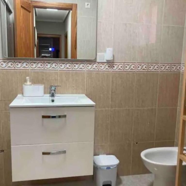 Bungalow en la Playa con Terraza Soleada, Jacuzzi, Solarium, Piscina comunitaria - Apartment mit 2 Schlafzimmern - 48