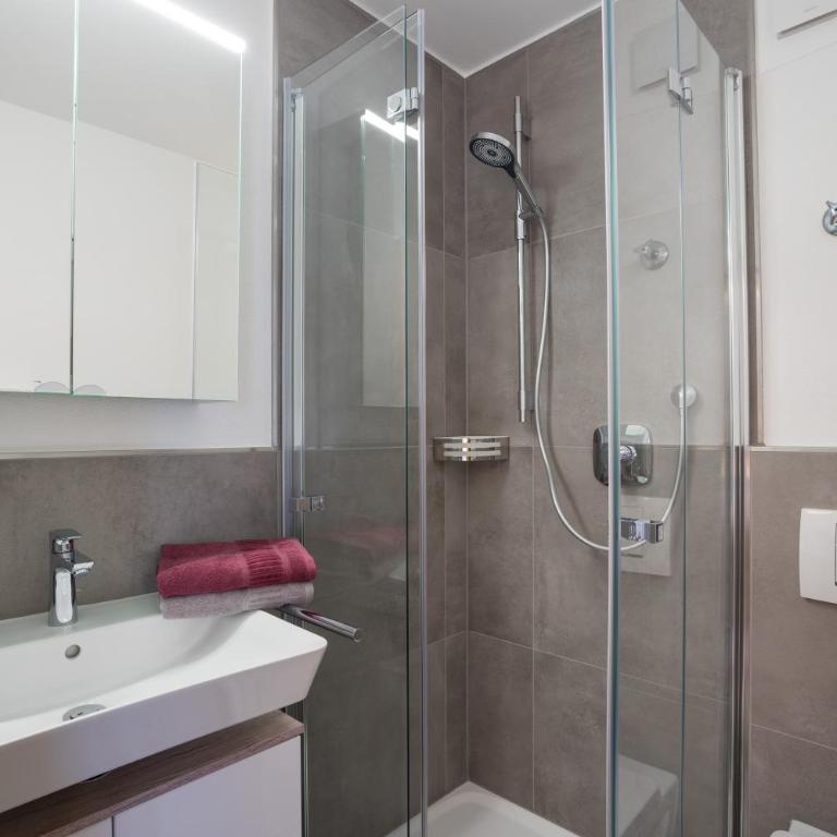Berghaus Weber - Apartment mit 1 Schlafzimmer und Garten - 1
