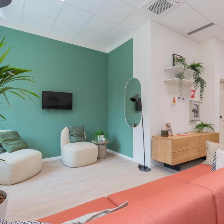 Well-located Campus Rooms Near City Park - Camera Doppia con Letti Singoli - 1