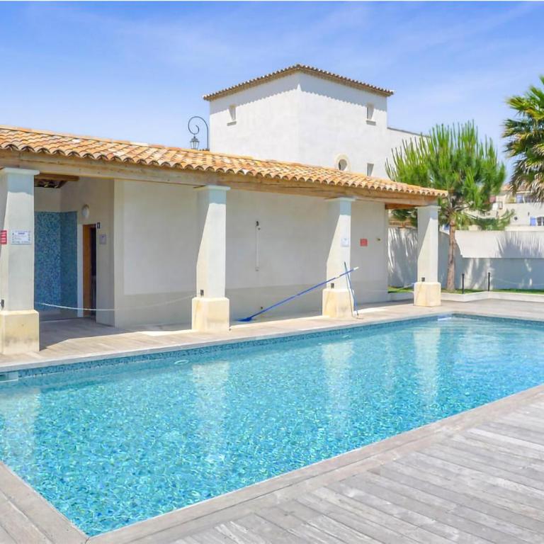 Cozy Home In Aigues-Mortes With House Sea View - Ferienhaus mit 3 Schlafzimmern - 7