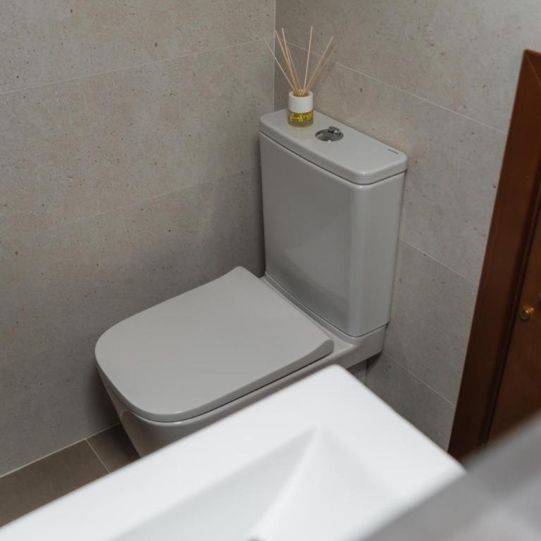 Cármenes de la Muralla - Free parking - Three-Bedroom House - 19