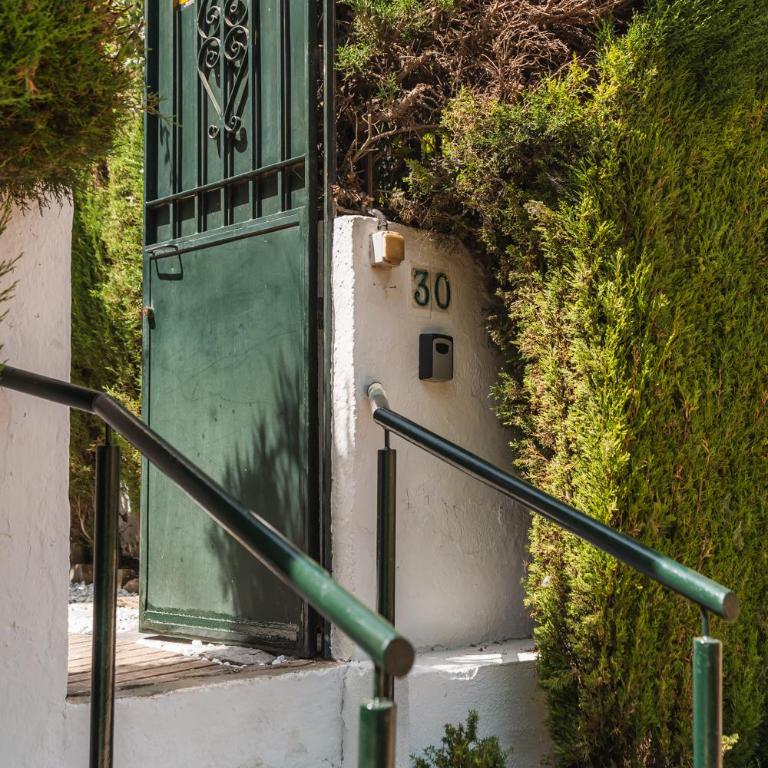 Cármenes de la Muralla - Free parking - Three-Bedroom House - 42
