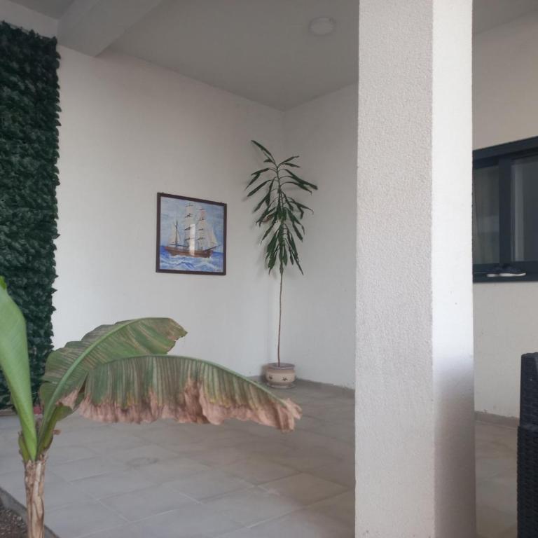 Xhan Apartments - Porodična Dvokrevetna Soba sa Bračnim Krevetom - 9