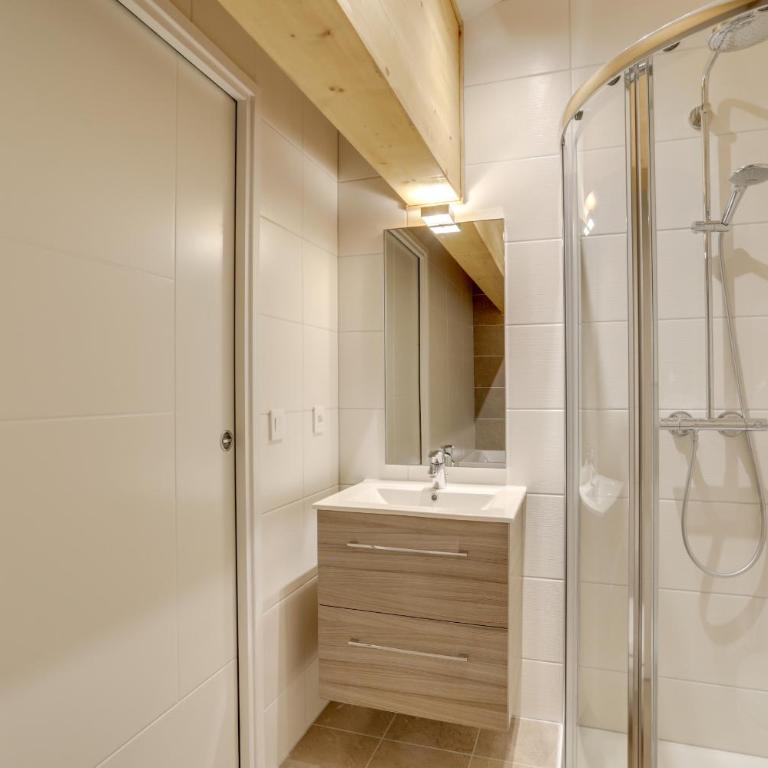4 Eléments 4ED301 MODERN & CHARMING 6 Pers - Appartement en Duplex - 9
