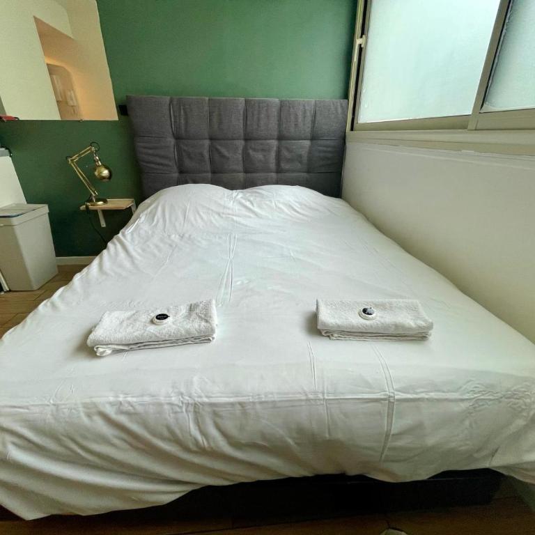 Studio proche Mériadeck - Appartement - Rez-de-Chaussée - 5