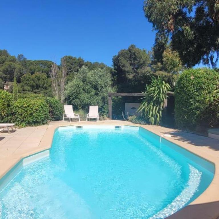 Le Repaire de la Cadière à 5mn des plages ! - Maison 2 Chambres - 10