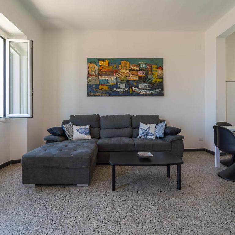 Seaview Lido Terrace - Two-Bedroom House - 9