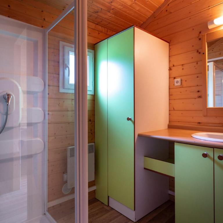 Huttopia Lac d'Aiguebelette - Chalet - 7