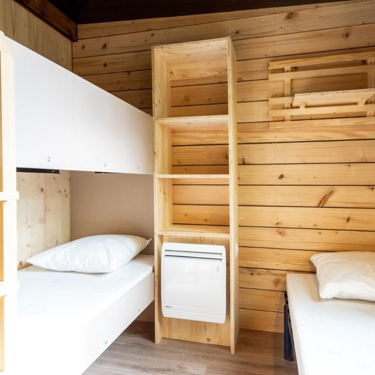 Huttopia Lac d'Aiguebelette - Chalet 2 Chambres - 7