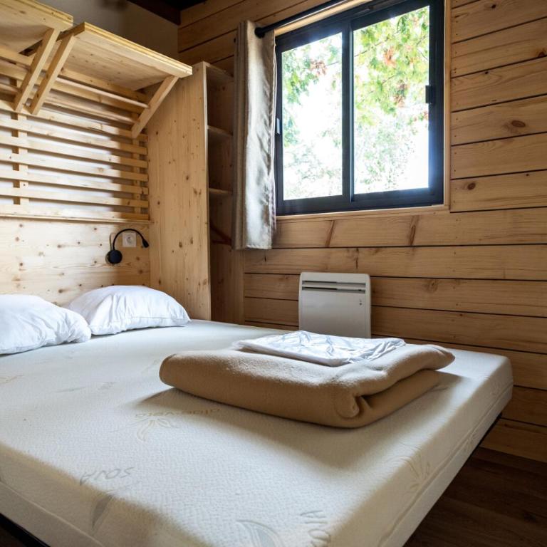 Huttopia Lac d'Aiguebelette - Chalet 2 Chambres - 3