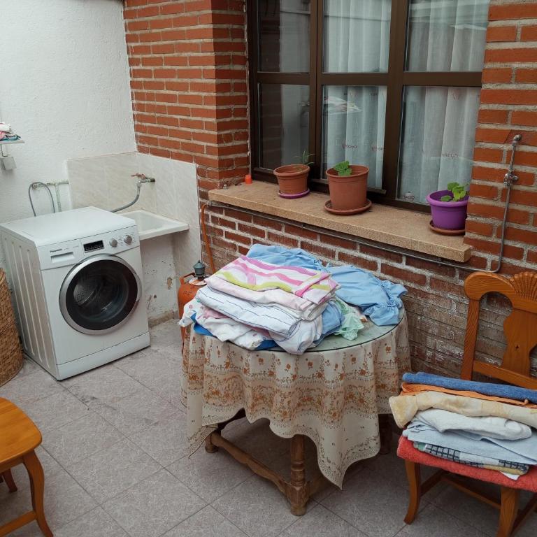 Habitación 4 personas en Toledo - Habitación con cama grande - 71