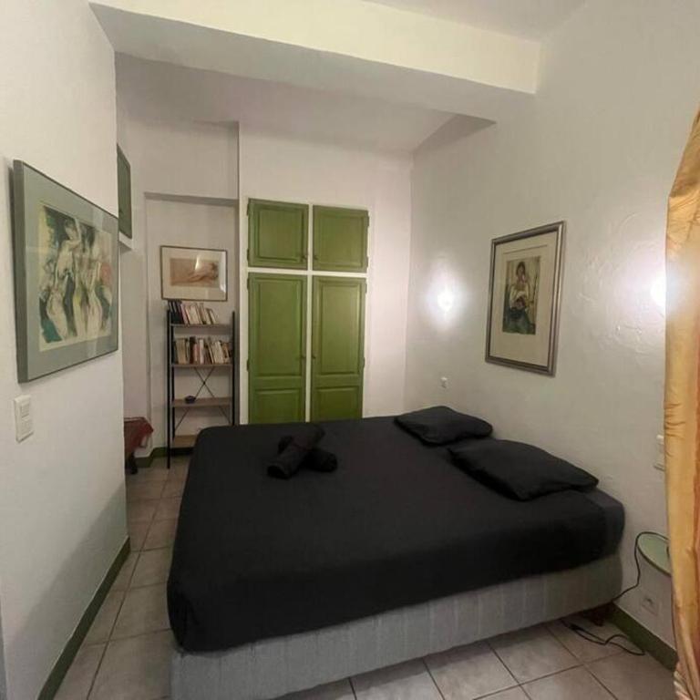 Centrale - Grand T2 Bis proche de la mer - Appartement 1 Chambre - 2