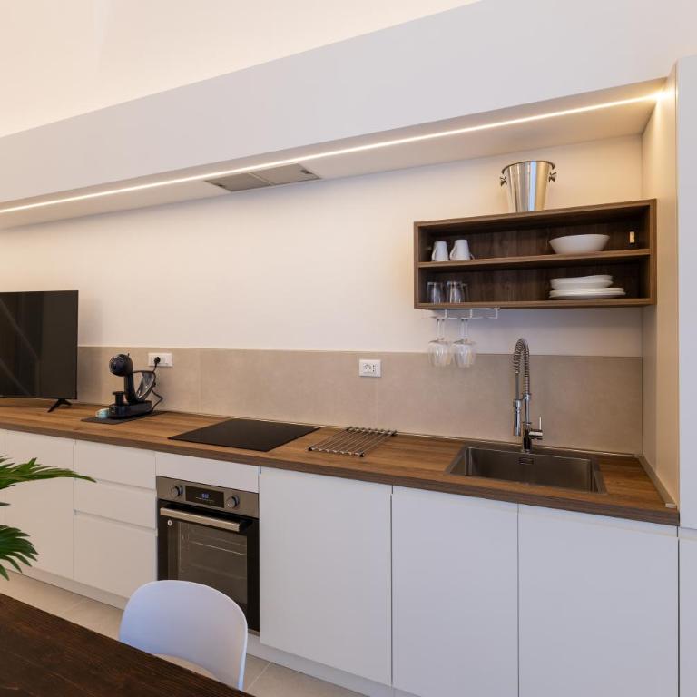 Dimora della Vener Luxury Home - Casa con 1 Camera da Letto - 3
